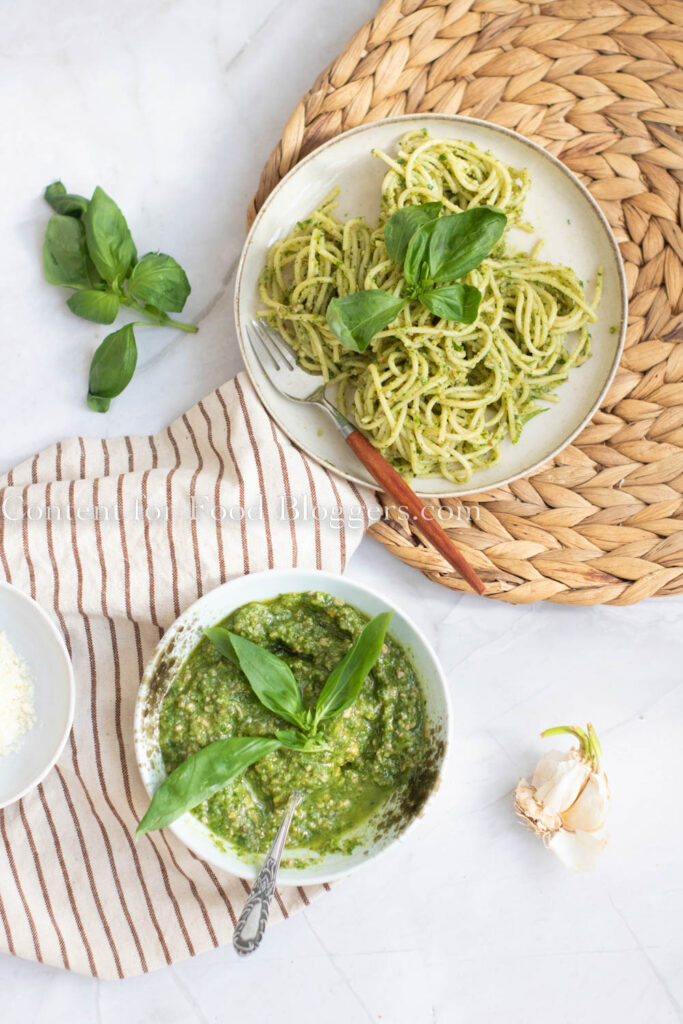 PLR Recipe - Fresh Basil Pesto