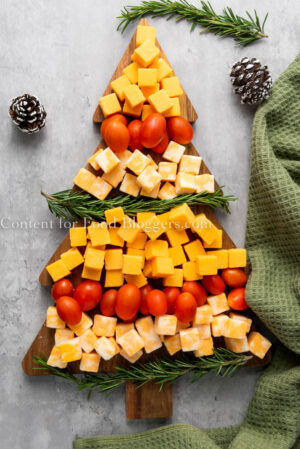 PLR Recipe - Christmas Tree Cheese Platter