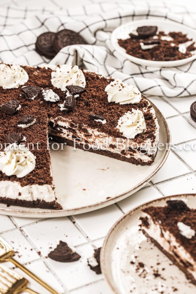 PLR Recipe - No-Bake Oreo Cheesecake