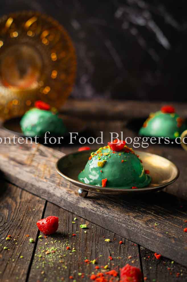 PLR Recipe - Pistachio Raspberry Mini Cheesecake Domes