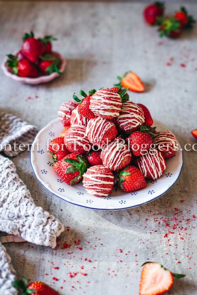 PLR Recipe - Strawberry Shortcake Energy Bites