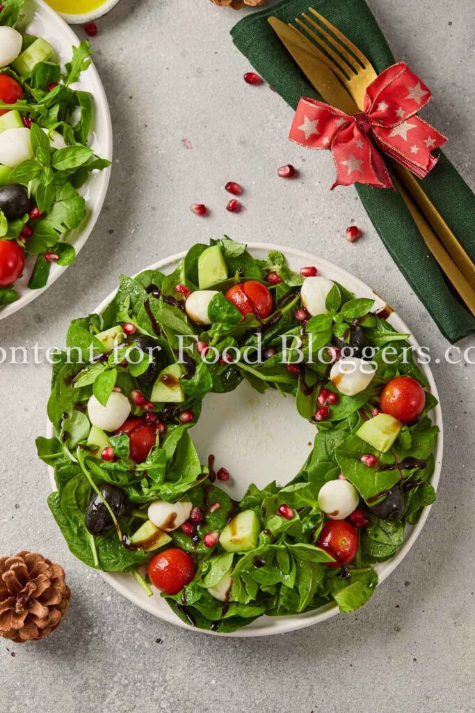 PLR Recipe - Christmas Wreath Salad